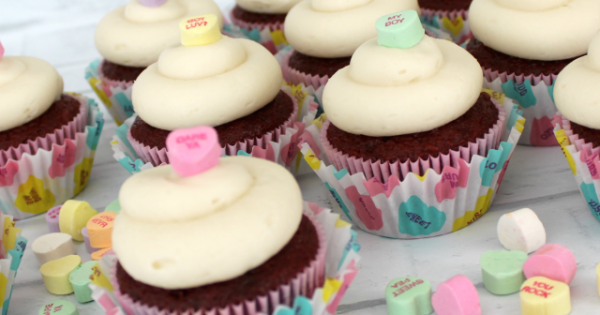 Image for event: Sweetheart Cupcake Kits (Grades K-5) 